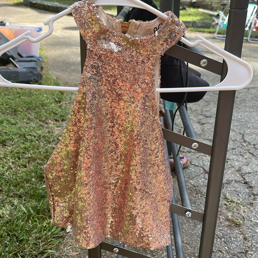 Gold sparkle crop top